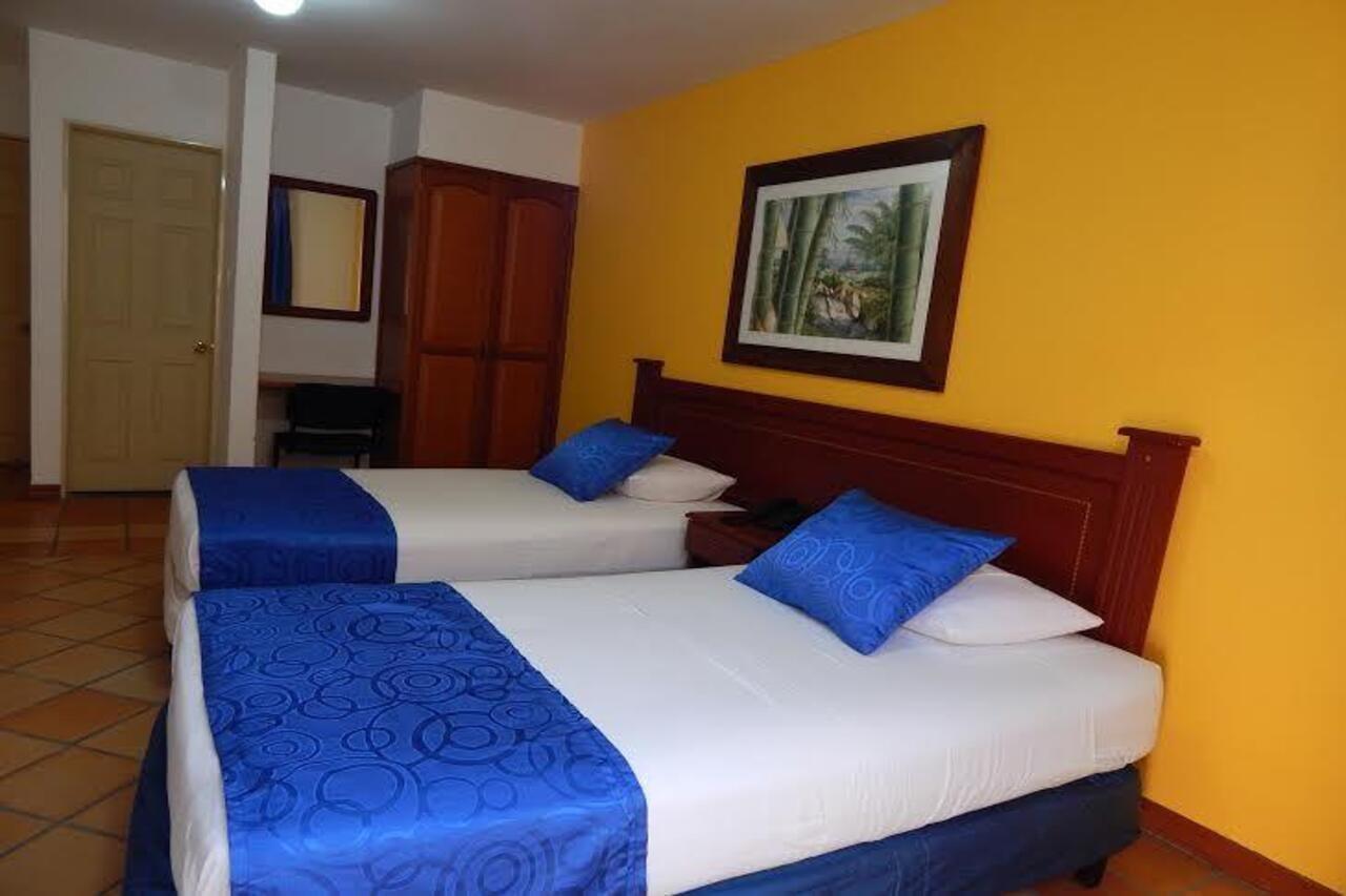 Hotel Castillo Real อาร์เมเนีย ภายนอก รูปภาพ
