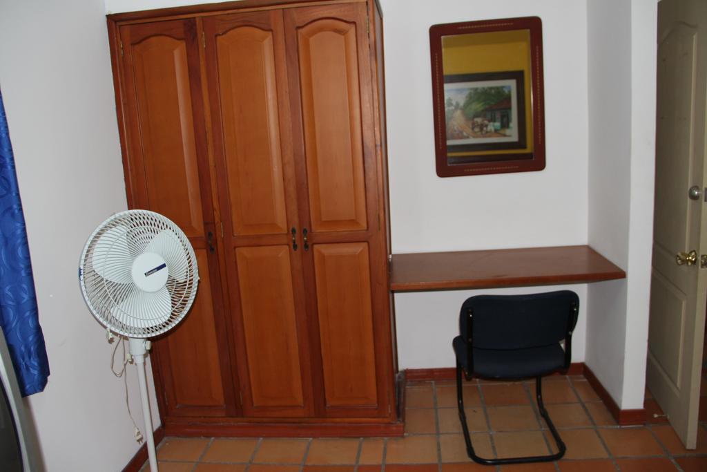 Hotel Castillo Real อาร์เมเนีย ห้อง รูปภาพ