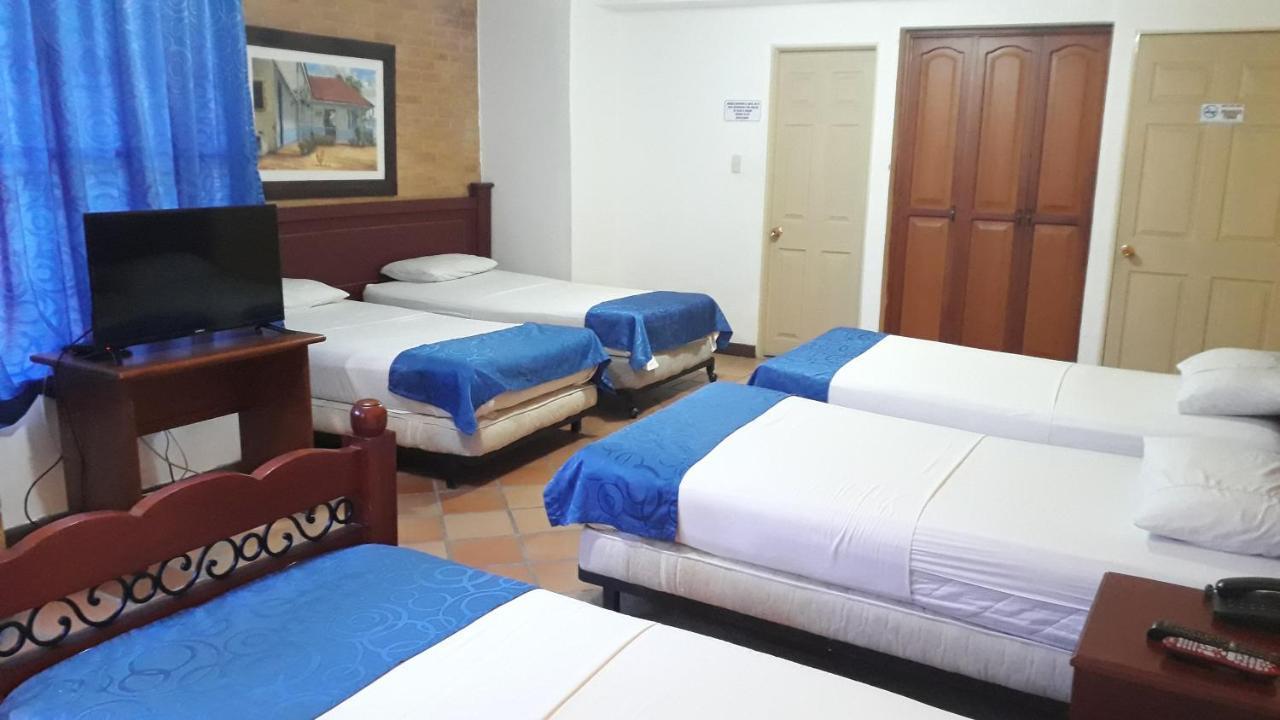 Hotel Castillo Real อาร์เมเนีย ภายนอก รูปภาพ